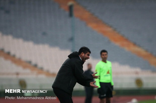 Esteghlal gains 1-0 victory over Machine Sazi