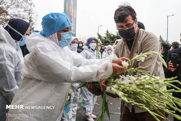 مراسم وداع با پیکر« عبدالرسول نایبی» شهید مدافع سلامت تبریز