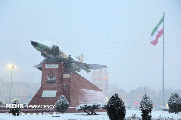 اردبیل رخت سپید بر تن کرد