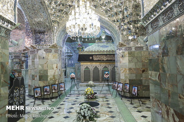 Candle-light ceremony of servants in Hazrat Masoumeh Shrine