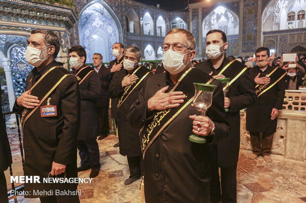 Candle-light ceremony of servants in Hazrat Masoumeh Shrine