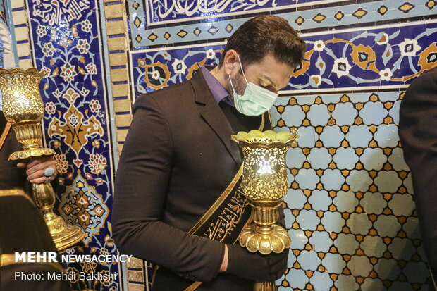 Candle-light ceremony of servants in Hazrat Masoumeh Shrine