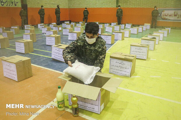 رزمایش کمک مؤمنانه و توزیع بسته های معیشتی در تبریز