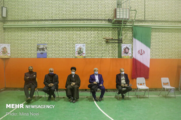 رزمایش کمک مؤمنانه و توزیع بسته های معیشتی در تبریز