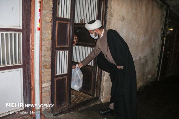 رزمایش کمک مؤمنانه و توزیع بسته های معیشتی در تبریز