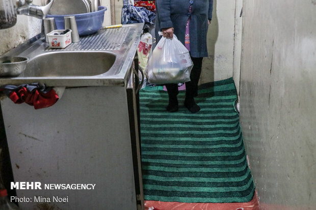 رزمایش کمک مؤمنانه و توزیع بسته های معیشتی در تبریز