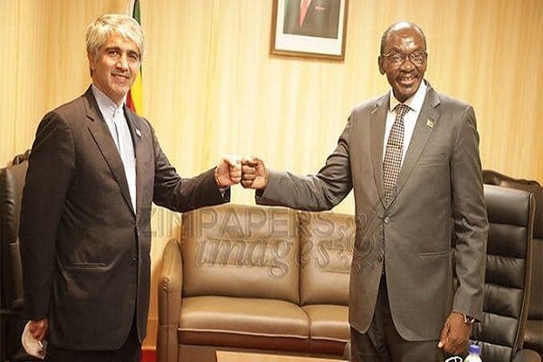 Iran, Zimbabwe emphasize strengthening bilateral coop.