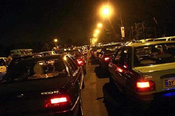 ترافیک سنگین در جاده چالوس/ تداوم انسداد آزادراه تهران – شمال