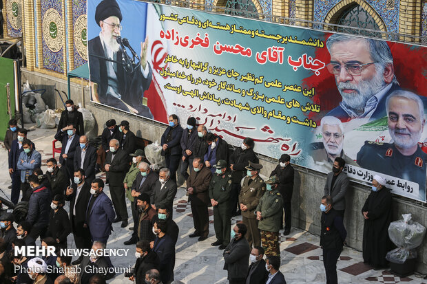 آیین خاکسپاری دانشمند شهید محسن فخری زاده