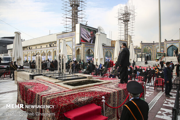 آیین خاکسپاری دانشمند شهید محسن فخری زاده