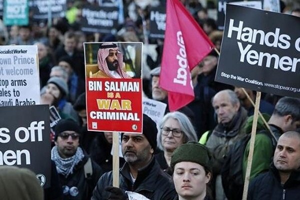 ۲۹ گروه حقوق بشری خواستار توقف فروش تسلیحات آمریکا به امارات شدند