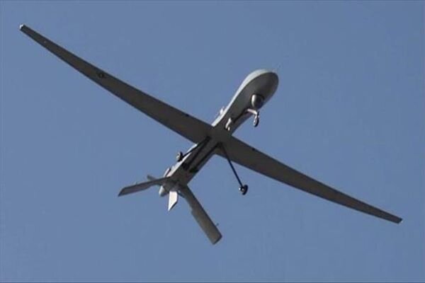 ایرانی فوج نے  کرار ڈرون سے میزائل فائر کرکے دشمن کے ہدف کو تباہ کردیا