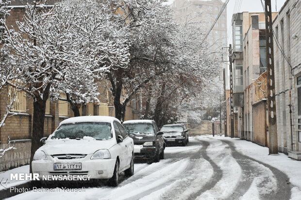 برف پاییزی اراک