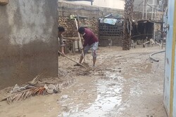 ۱۵ اکیپ بنیاد مسکن در مناطق سیل‌زده دشتستان مستقر شد