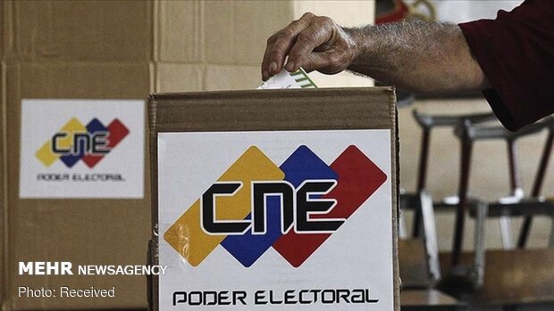 Venezuela'daki parlamneto seçimlerinden fotoğraflar