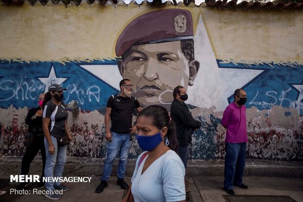 Venezuela'daki parlamneto seçimlerinden fotoğraflar