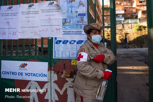 Venezuela'daki parlamneto seçimlerinden fotoğraflar