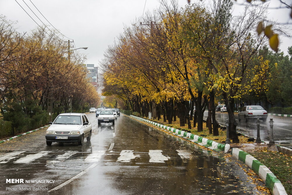 بارندگی مطلوبی تا پایان آبان در اصفهان پیش بینی نمی شود