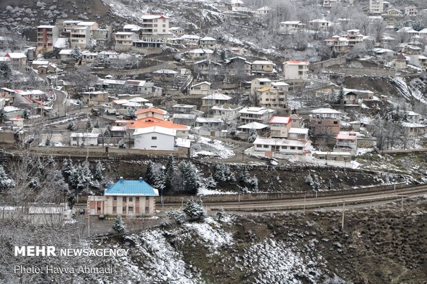 Autumn snow falls in Veresk, north Iran