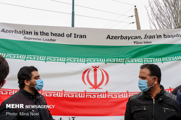 People gather in front of Turkish Consulate in Tabriz 