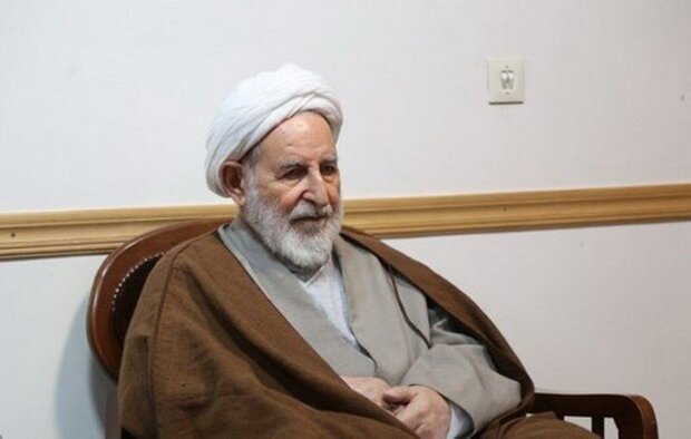 آیت الله یزدی فقیهی مجاهد و فداکار با درایت انقلابی بود