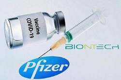 ناروے میں کورونا ویکسین فائزر کی پہلی خوراک لینے کے