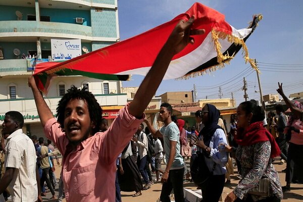 فراخوان تظاهرات میلیونی در سودان 