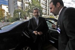Deputy FM Araghchi arrives in Muscat
