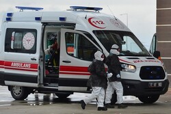Türkiye'de son 24 saatte 240 kişi koronavirüsten hayatını kaybetti
