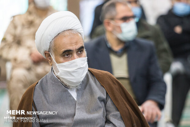بازدید آیت الله عابدینی از قرارگاه جهادی حضرت زینب (س)