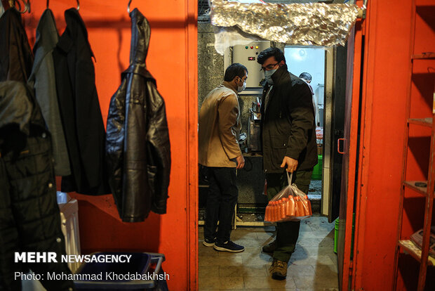 Producing carrot juice for COVID-19 patients in Tehran