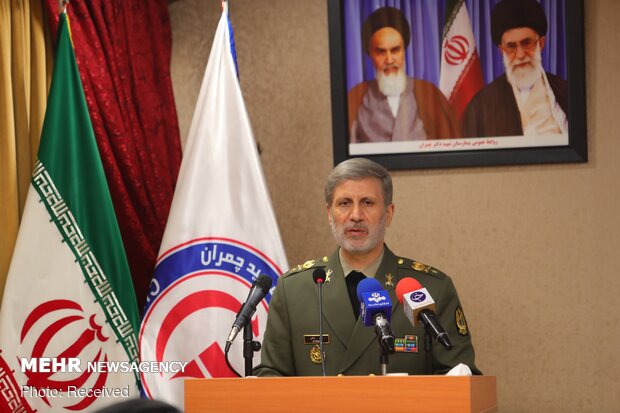 ناوشکن دنا و مین شکاری صبا به نیروی دریایی ارتش ملحق میشود ناوشکن دنا و مین شکاری صبا به نیروی دریایی ارتش ملحق میشود