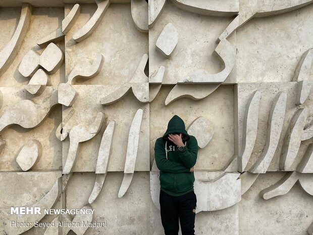 عزاداری ایام فاطمیه و سالگرد شهادت حاج قاسم سلیمانی در بهشت زهرا (س) تهران