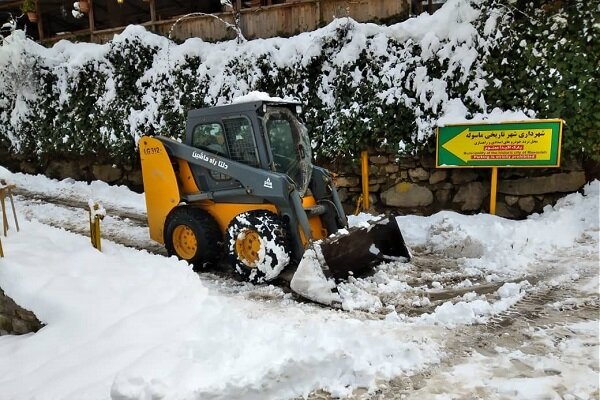 بارش ۴۰ سانتی برف در ماسوله/مسیر تردد باز است