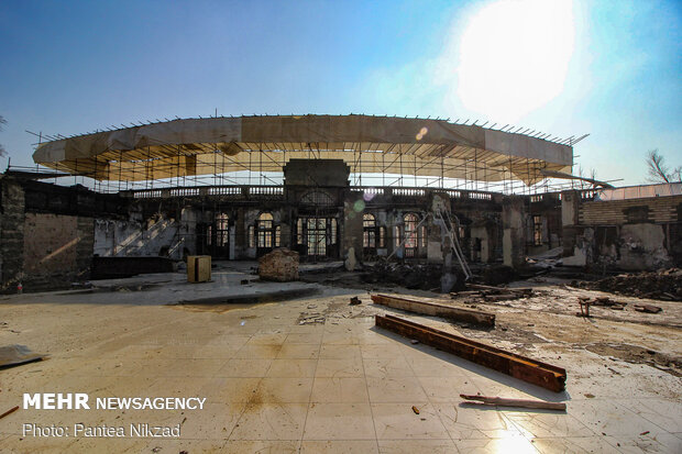 وضعیت میدان تاریخی حسن آباد پس از آتش سوزی