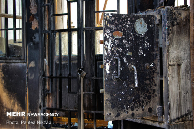 وضعیت میدان تاریخی حسن آباد پس از آتش سوزی