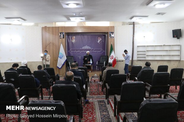 نشست خبری حجت‌الاسلام مجتبی مهدوی ارفع رئیس مرکز رسیدگی به امور مساجد خراسان رضوی