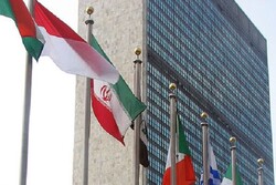 هۆشداریی ئێران لەمەڕ جموجۆڵی ئەمریکا لە کەنداوی فارس
