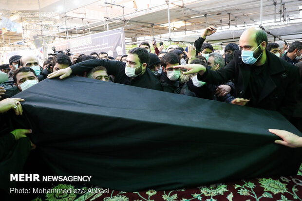 Funeral procession of Ayat. Mesbah-Yazdi held in Rey
