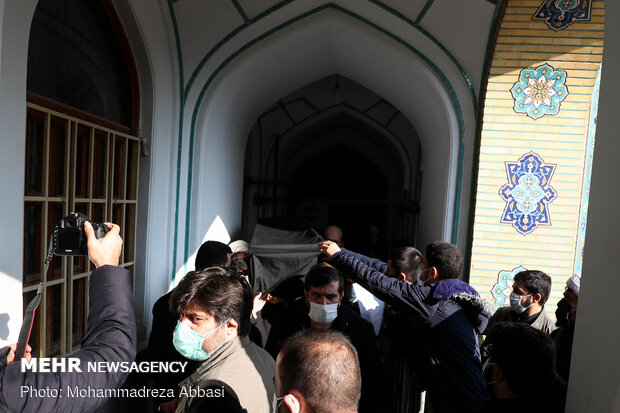 Funeral procession of Ayat. Mesbah-Yazdi held in Rey
