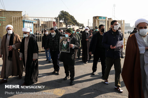 Funeral procession of Ayat. Mesbah-Yazdi held in Rey
