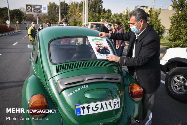 Vehicle parade on martyr Soleimani's 1st anniv. in Shiraz