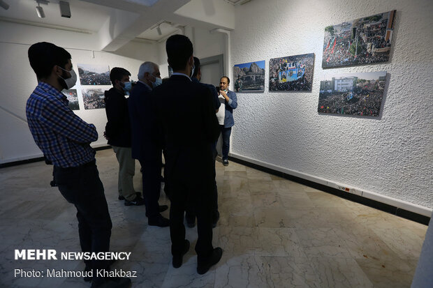 Artists showcase Gen. Soleimani pictures in Kish gallery
