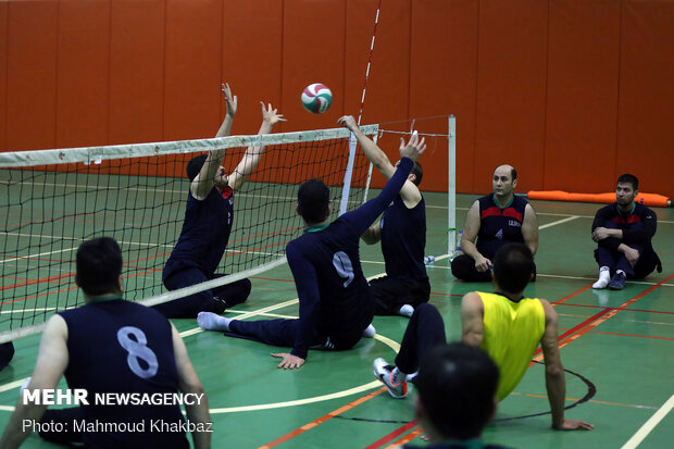 Men’s sitting volleyball team holding training camp on Kish