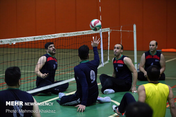 Men’s sitting volleyball team holding training camp on Kish