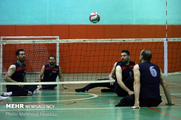 Men’s sitting volleyball team holding training camp on Kish