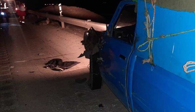 مرگ راننده نیسان بر اثر برخورد با تریلر در محور کاشان- قم