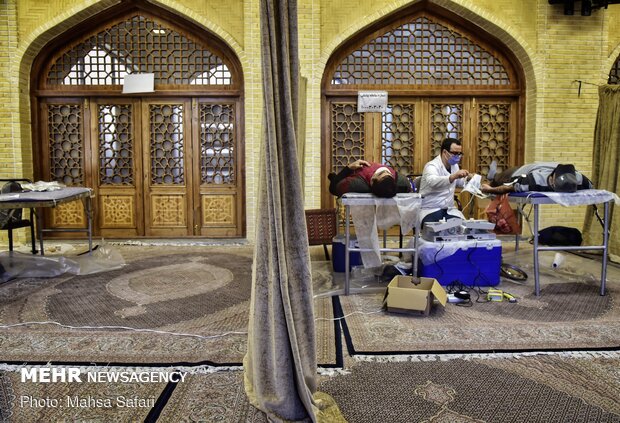 نذر خون در مسجد گلشن