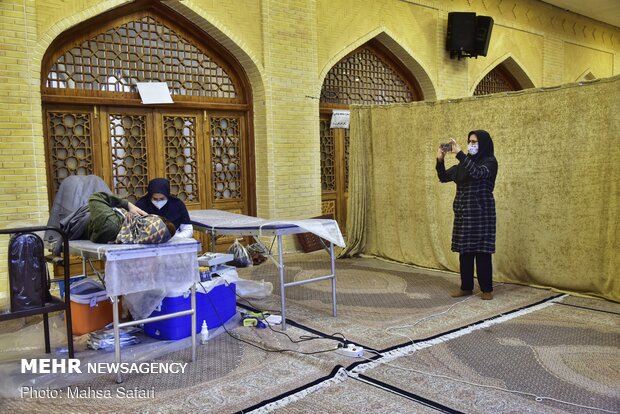 نذر خون در مسجد گلشن