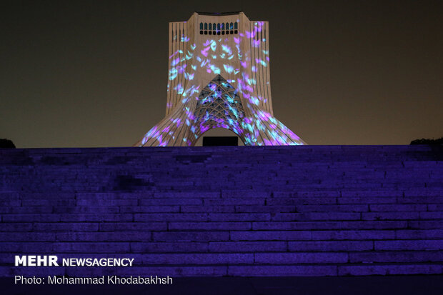 Video mapping on memorial of victims of Ukrainian plane